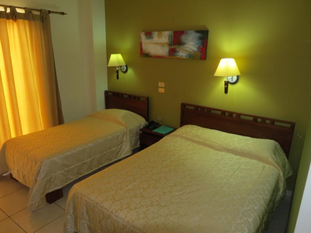 Hotel La Fortuna Екстериор снимка