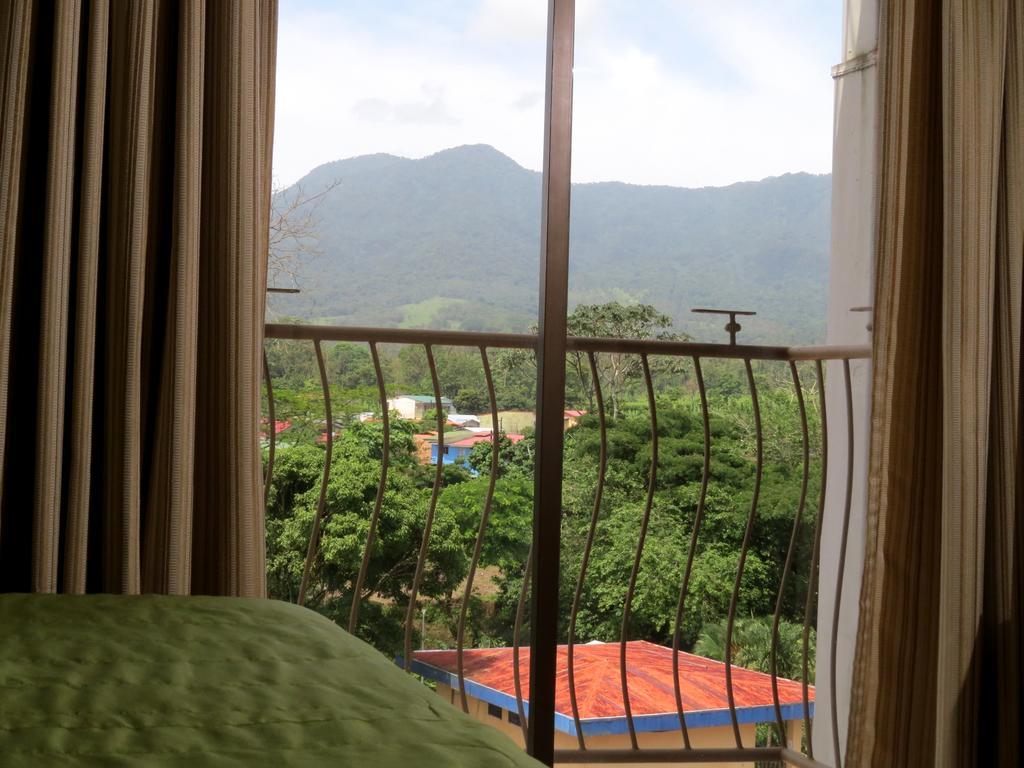 Hotel La Fortuna Екстериор снимка