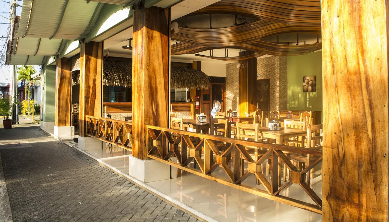 Hotel La Fortuna Екстериор снимка