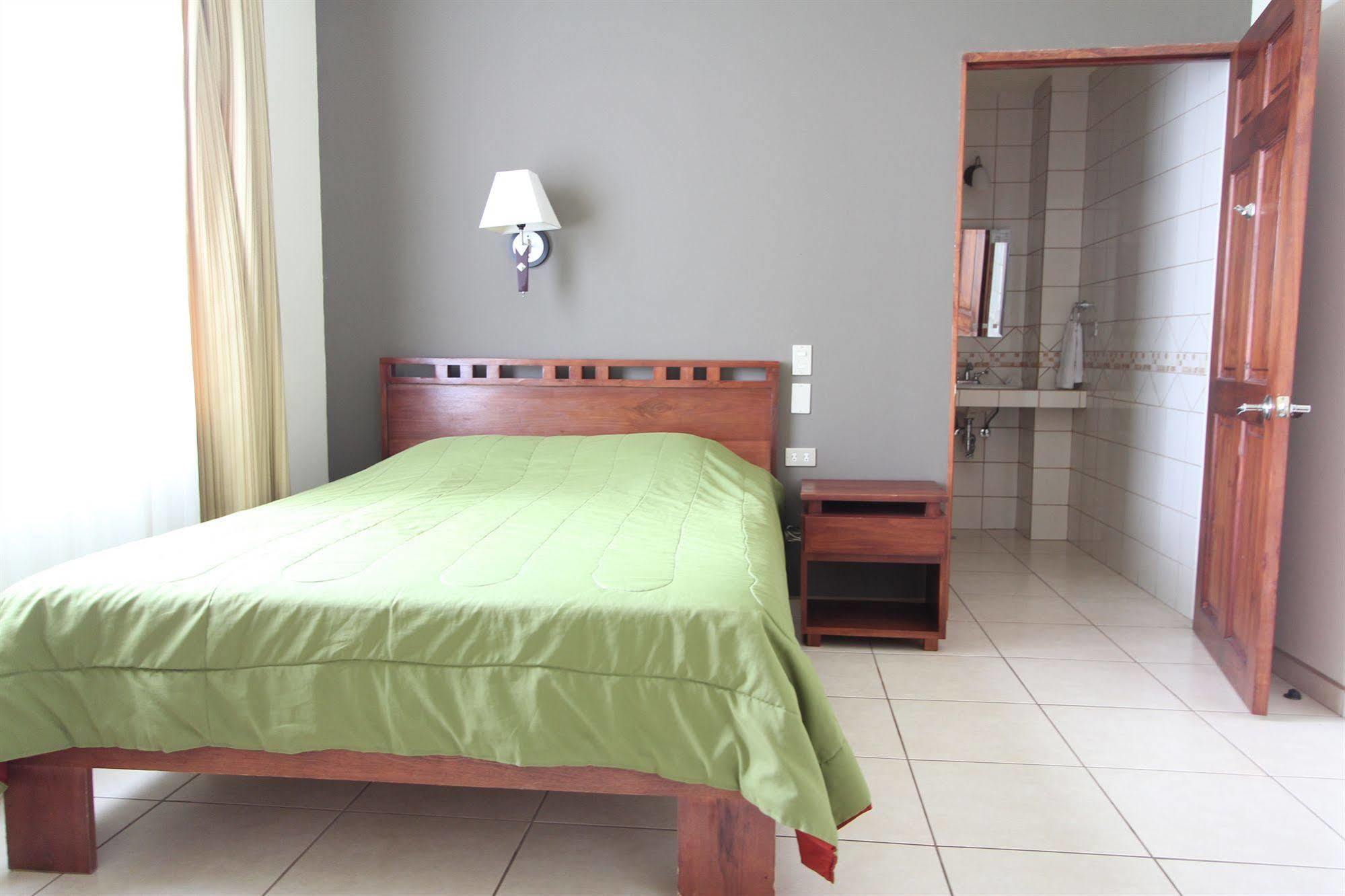 Hotel La Fortuna Екстериор снимка